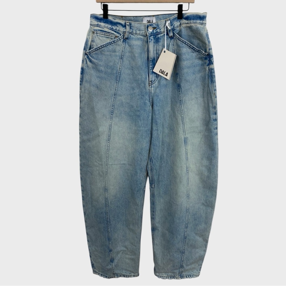 Dala Denim NWT Lido Flat Front Jeans in Canyon Size 31